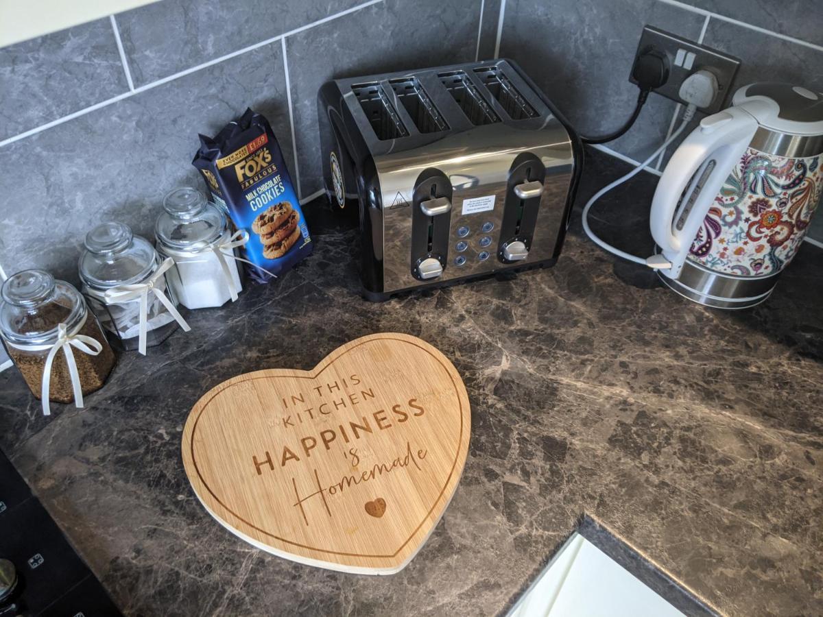 Whitby House Retreat Sleeps 12 Apartment Sleights Екстериор снимка