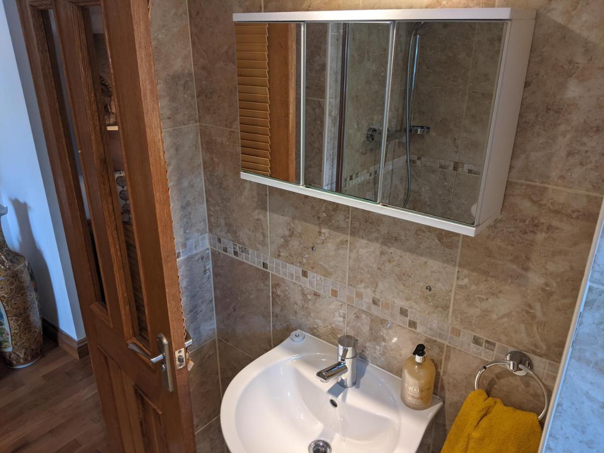 Whitby House Retreat Sleeps 12 Apartment Sleights Екстериор снимка