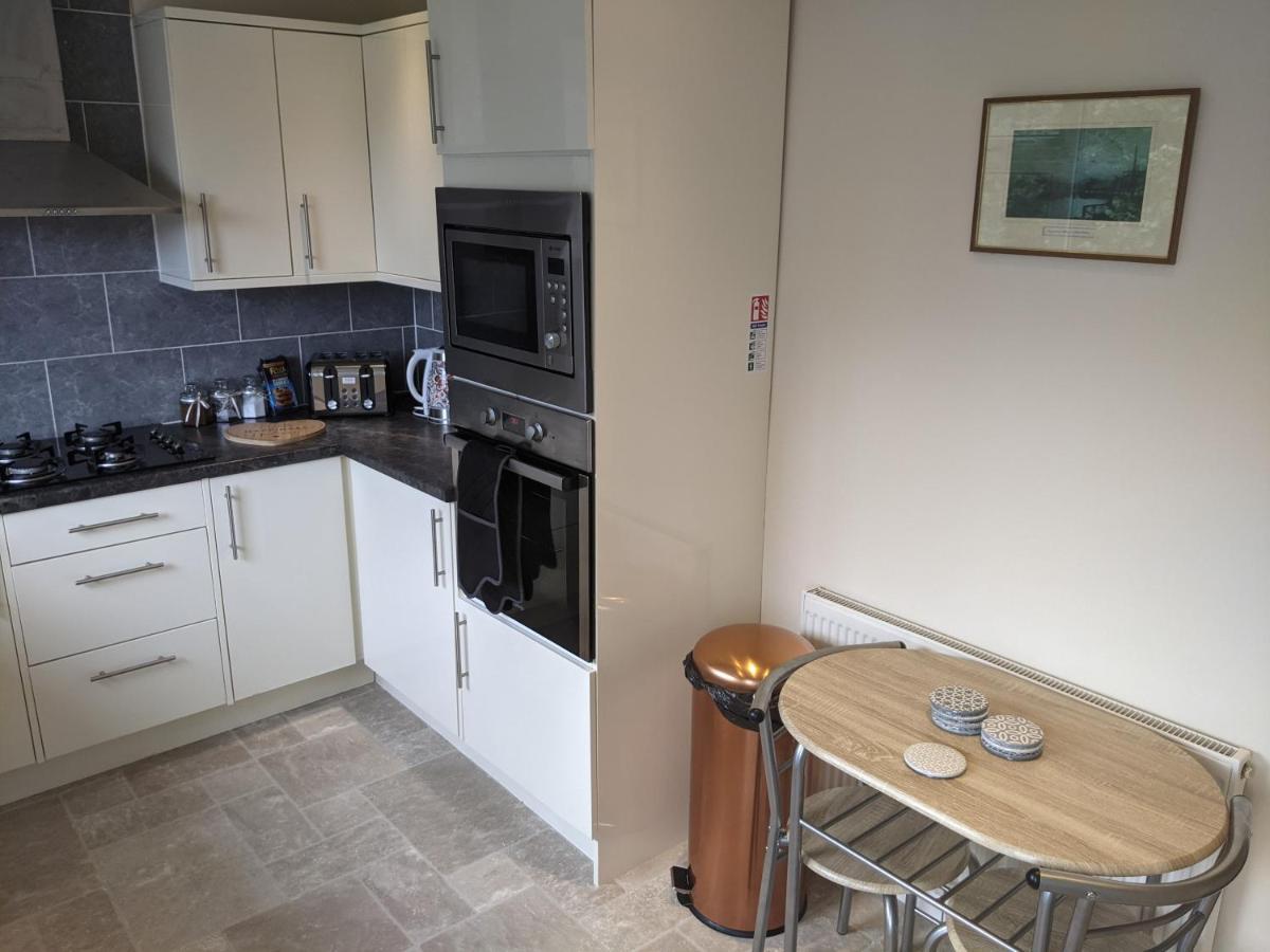Whitby House Retreat Sleeps 12 Apartment Sleights Екстериор снимка