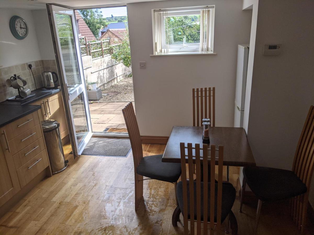 Whitby House Retreat Sleeps 12 Apartment Sleights Екстериор снимка