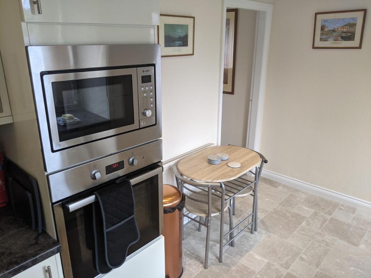 Whitby House Retreat Sleeps 12 Apartment Sleights Екстериор снимка
