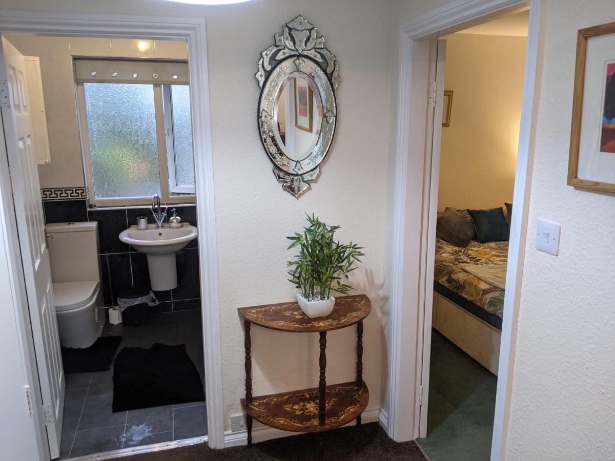 Whitby House Retreat Sleeps 12 Apartment Sleights Екстериор снимка