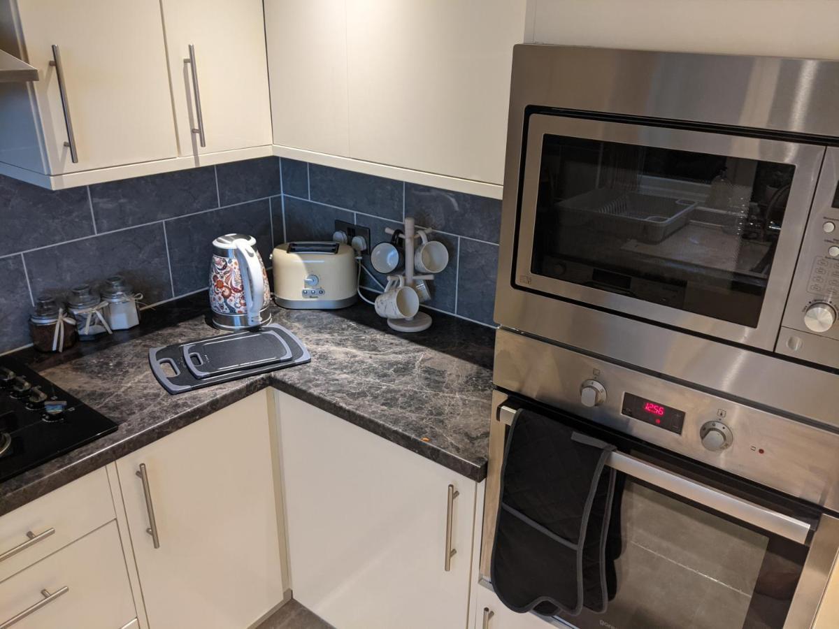 Whitby House Retreat Sleeps 12 Apartment Sleights Екстериор снимка