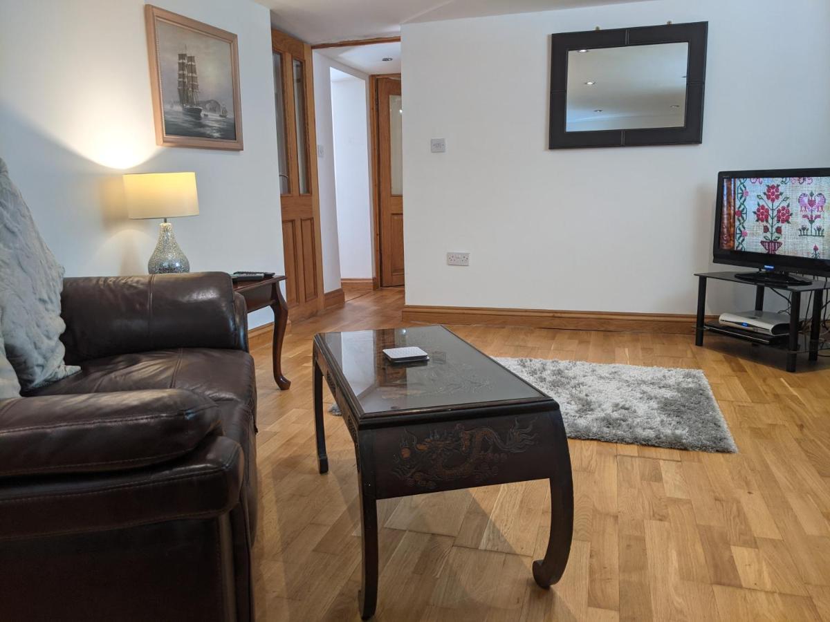 Whitby House Retreat Sleeps 12 Apartment Sleights Екстериор снимка