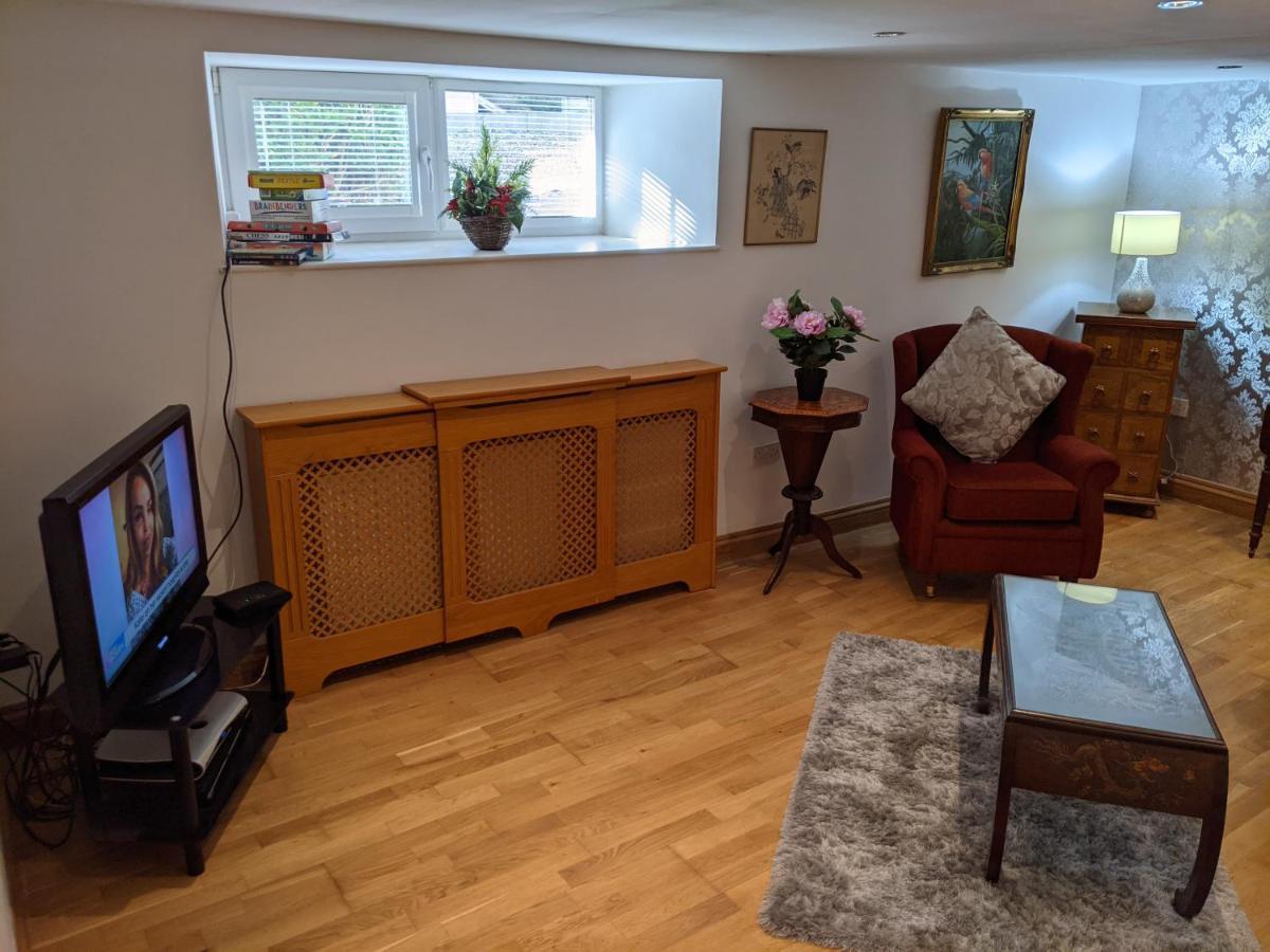 Whitby House Retreat Sleeps 12 Apartment Sleights Екстериор снимка