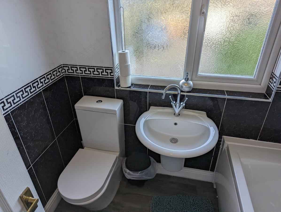 Whitby House Retreat Sleeps 12 Apartment Sleights Екстериор снимка