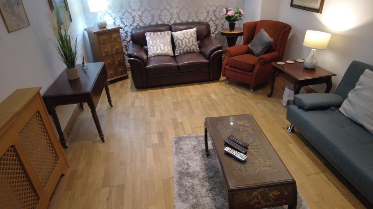 Whitby House Retreat Sleeps 12 Apartment Sleights Екстериор снимка