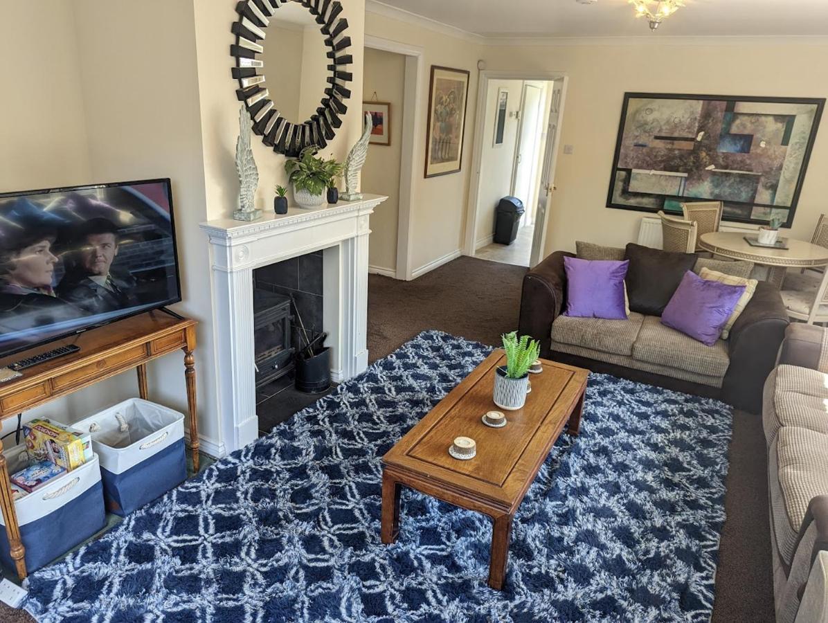 Whitby House Retreat Sleeps 12 Apartment Sleights Екстериор снимка