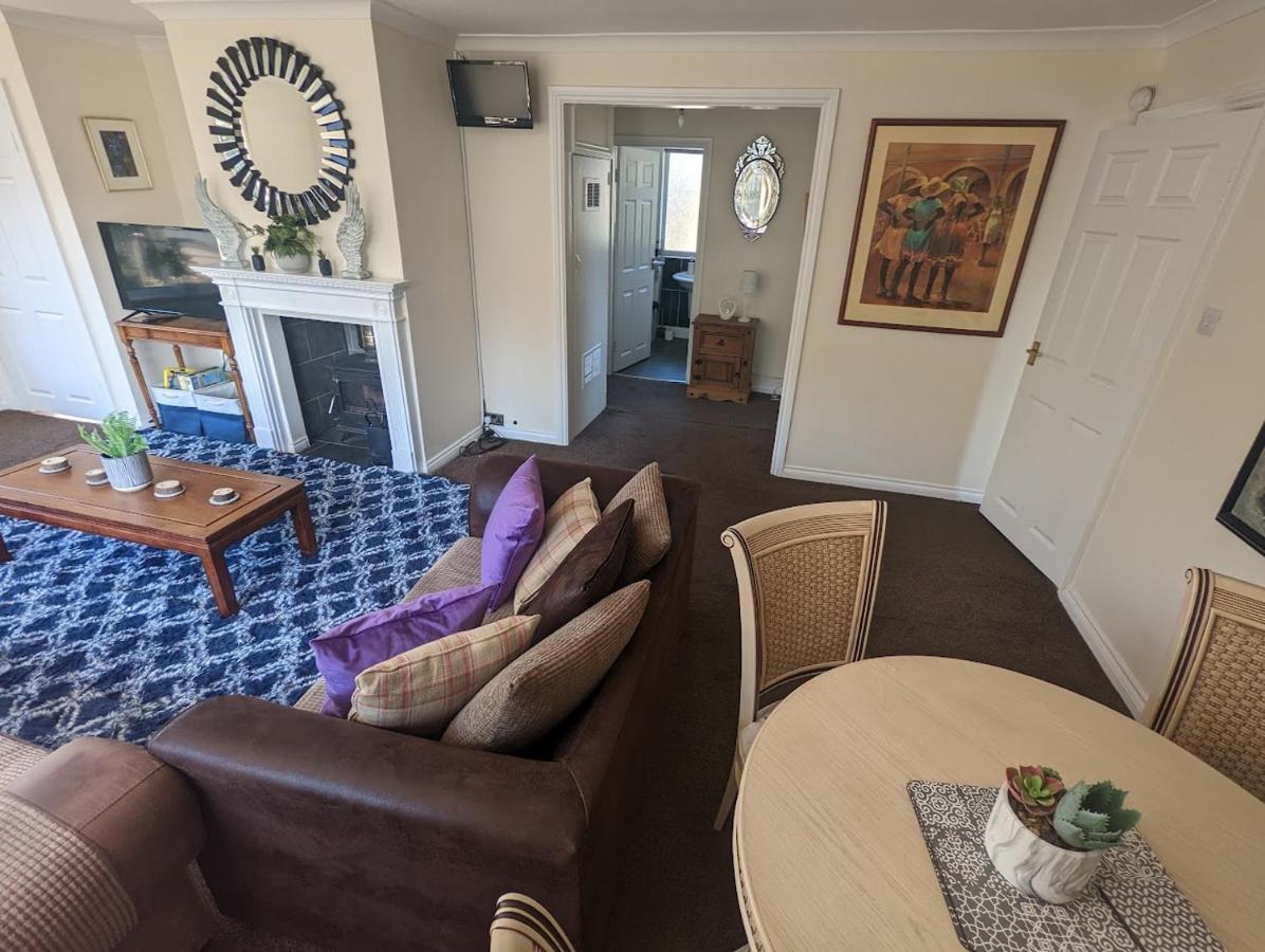 Whitby House Retreat Sleeps 12 Apartment Sleights Екстериор снимка